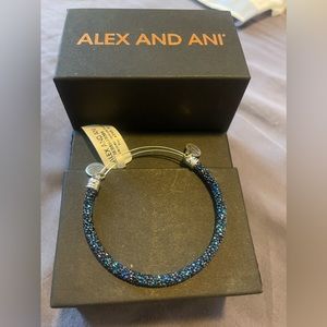 Blue beaded bracelet